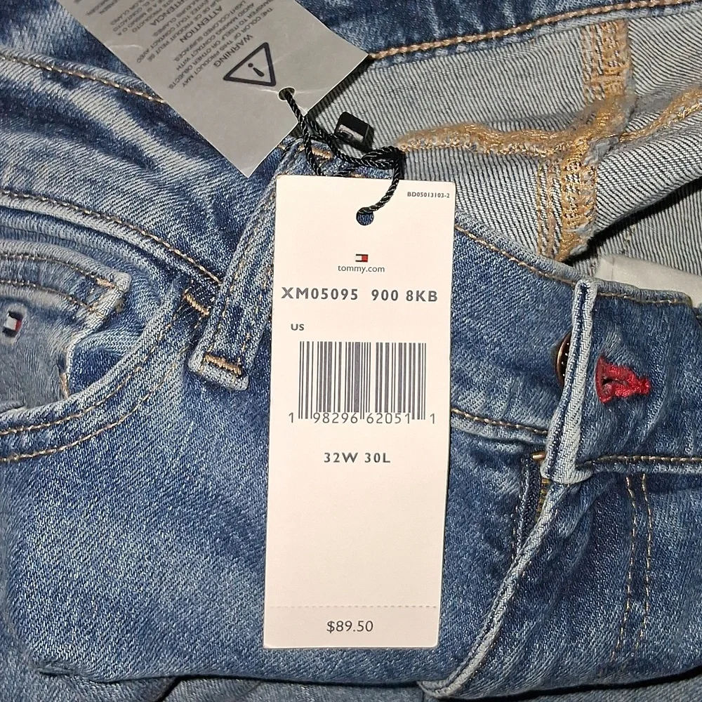 Tommy Hilfiger Straight Fit Jeans Size-32x30 NWT - Picture 5 of 5